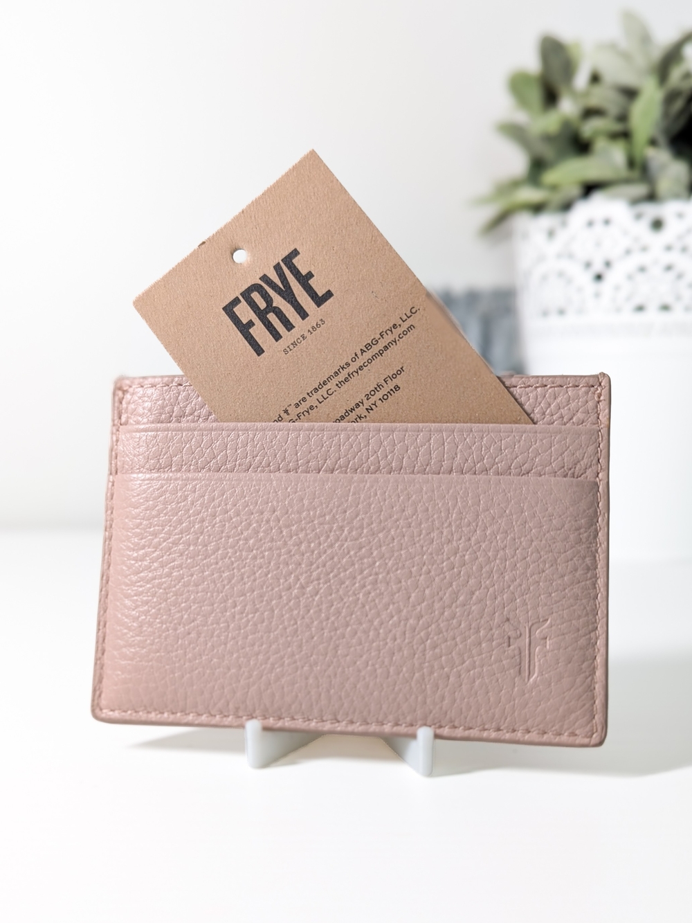 NWT Frye Genuine Leather Card Holder, Slim Wallet, Minimalist, Compact, Blush